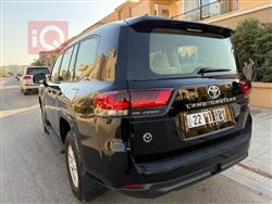 تۆیۆتا لاند کروزەر